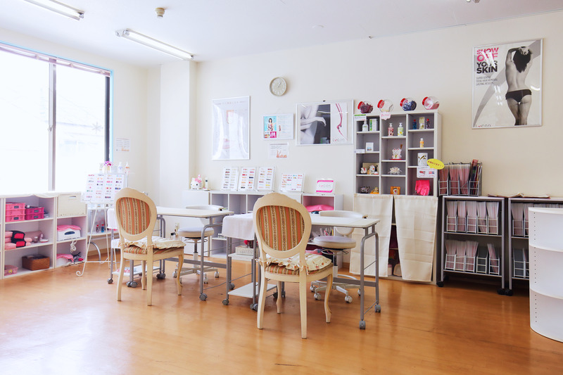 nailsalon&school flor（ネイルサロンアンドスクール　フロール）